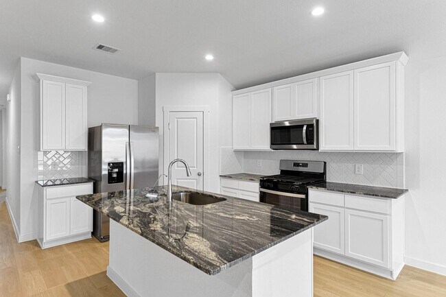 Building Photo - 1718 Battisti Dr