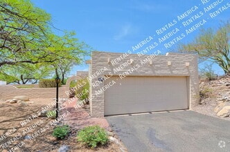 Building Photo - 5421 N Paseo de la Pereza