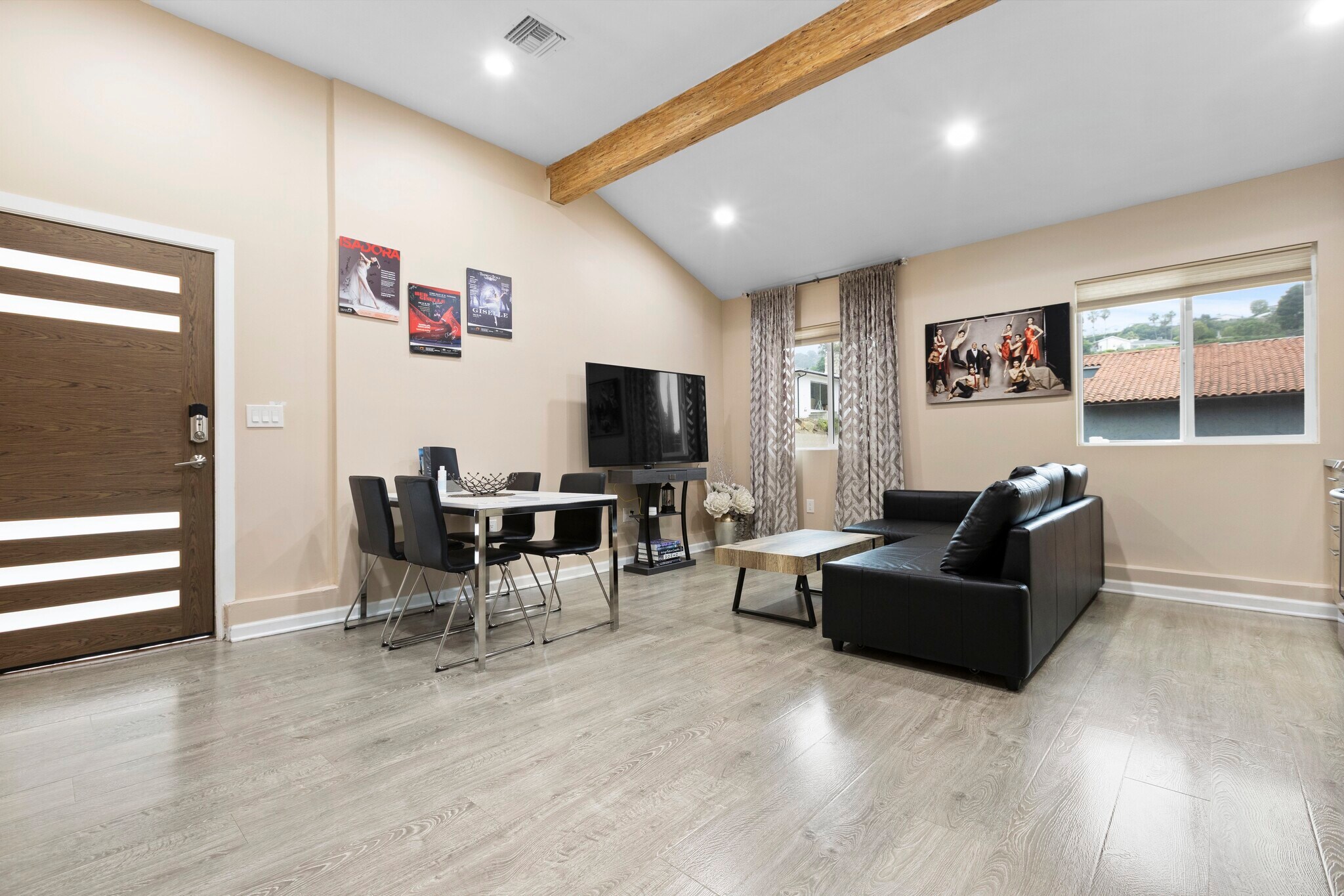 Building Photo - 11429 Dona Pegita Dr