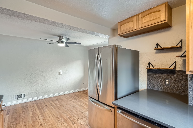 Building Photo - 2430 W 39th Ave