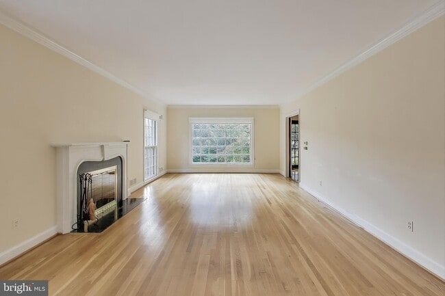 Building Photo - 7308 Burdette Ct