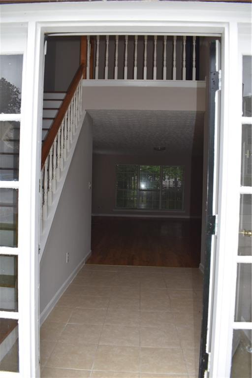 Building Photo - 610 Durham Ridge Dr NW