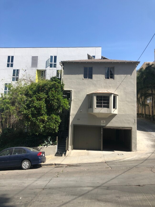 Building Photo - 108 Witmer St