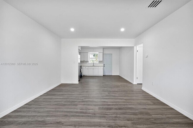 Building Photo - 1061 NW 108th Terrace