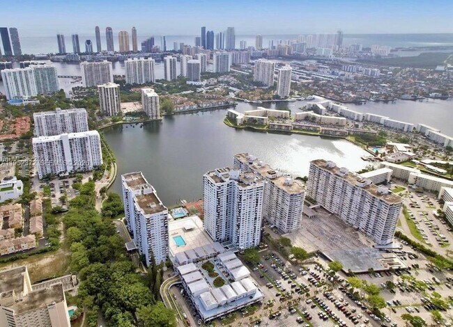 Building Photo - 2750 NE 183rd St