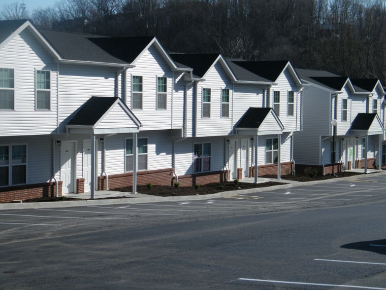 Primary Photo - 1000 Church Hill Dr