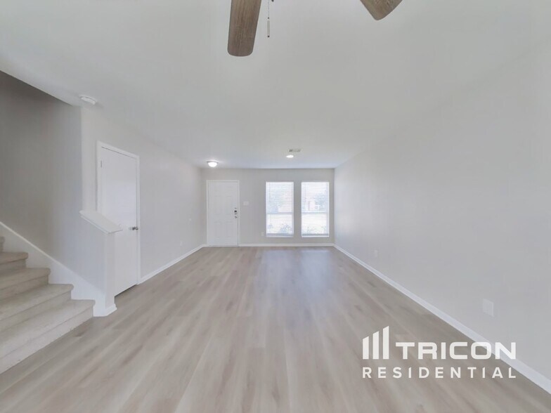 Building Photo - 3311 Thicket Path Way