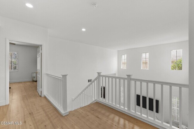 Building Photo - 2648 Fallen Leaf Ct