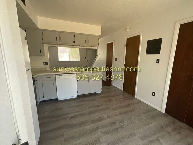 Building Photo - 2810 Parque De Oeste Dr