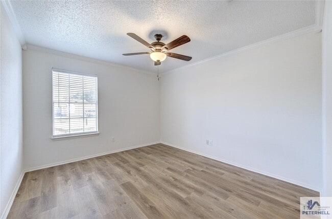 Building Photo - 946 Three Forks Dr