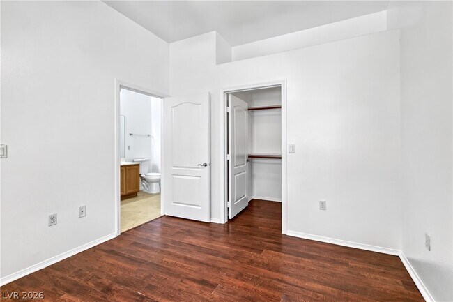 Building Photo - 8985 S Durango Dr