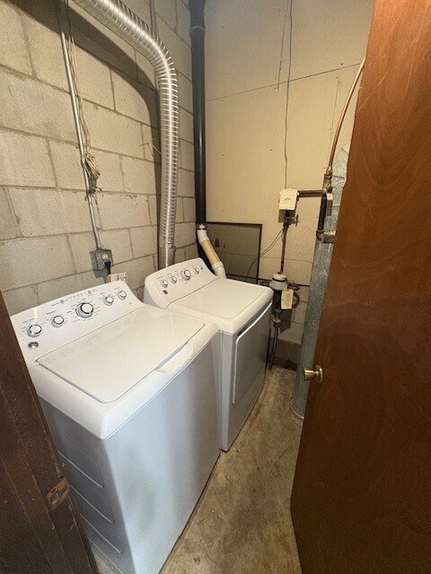Laundry Room - 4256 W 124th St