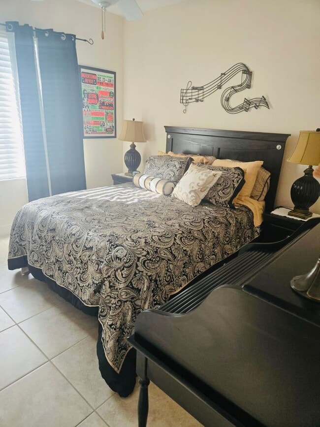 Building Photo - **ROTONDA WEST, 3/2/2, POOL HOME**