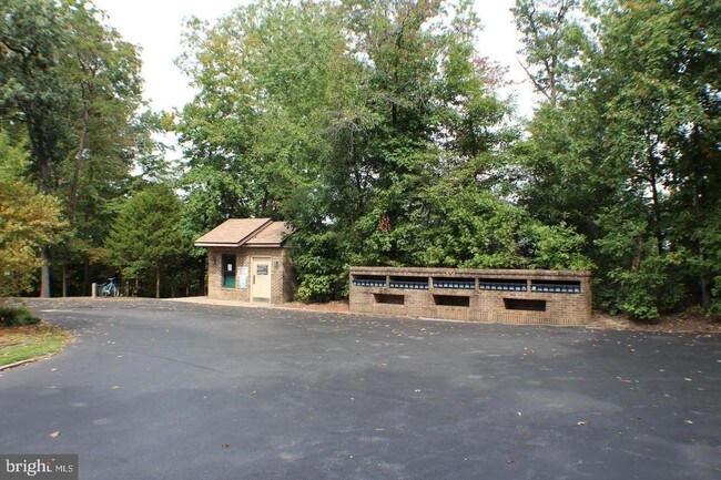 Building Photo - 44695 White Oak Ct