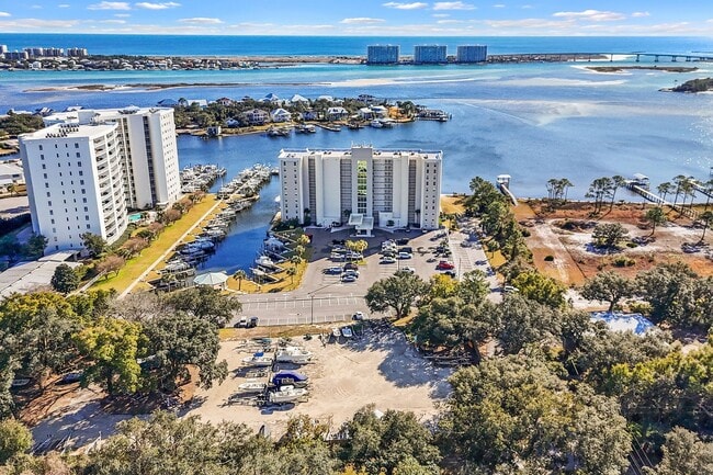 Building Photo - 4610 White Ave