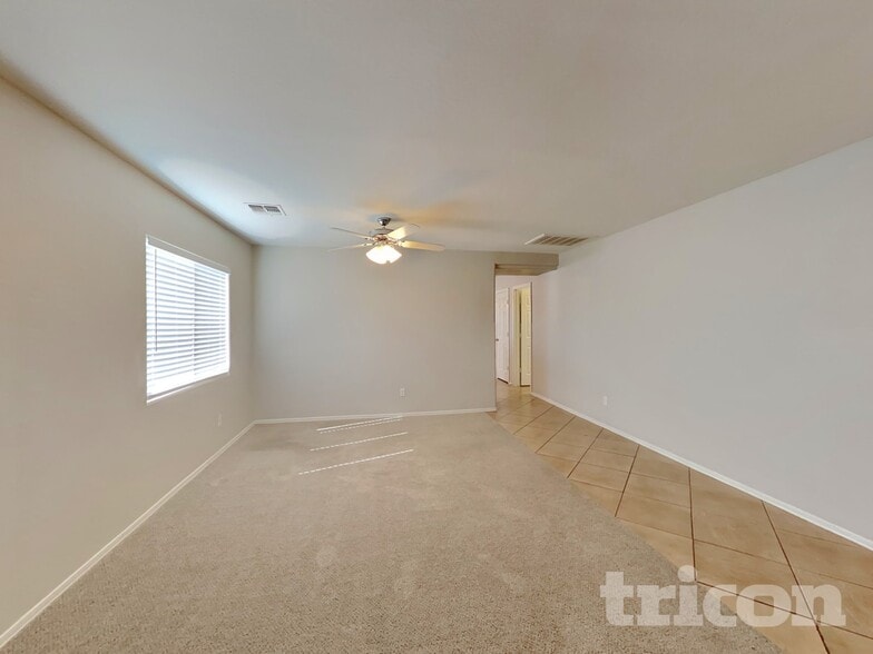 Building Photo - 43371 W Elizabeth Ave