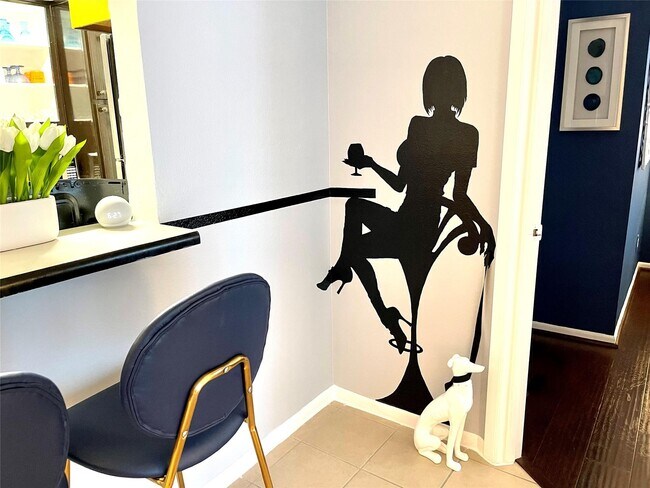 Building Photo - 8521 Hearth Dr