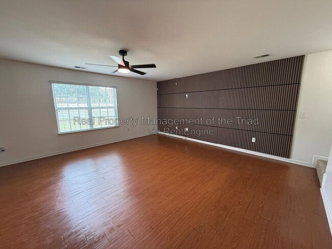 Building Photo - 1759 Waverly Oaks Dr