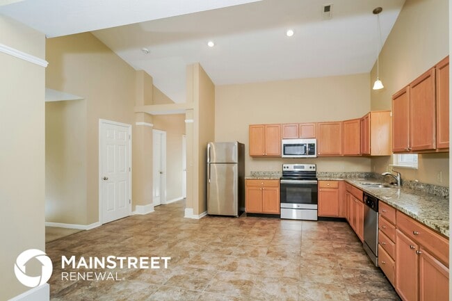 Building Photo - 619 Findlay Ln