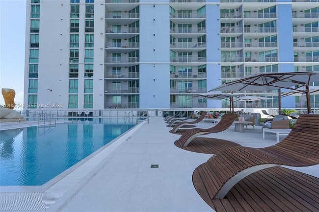 Building Photo - 335 S Biscayne Blvd
