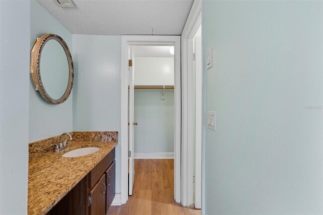 Building Photo - 2521 Caper Ln