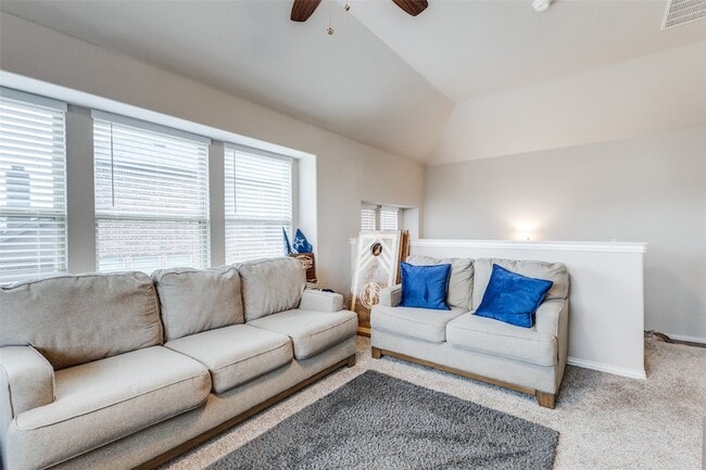 Building Photo - 3805 Orleans Way