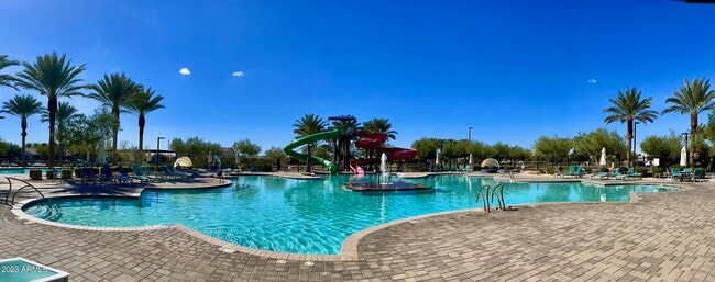 Building Photo - 5549 S Dillon