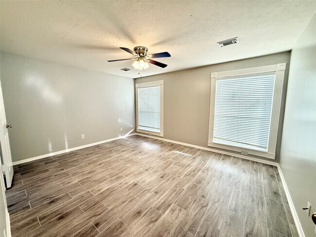 Building Photo - 10827 Moonlit Meadows Ct