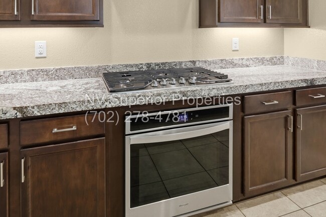 Building Photo - NW!! Pool!!! 5 Bedrooms!!! Bedroom & Bath Downstairs!!! Gated!!!! Covered Patio!!!