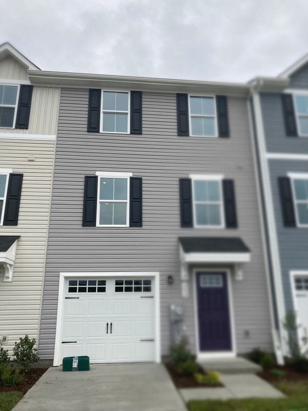 Building Photo - 202 Red Bill Ln