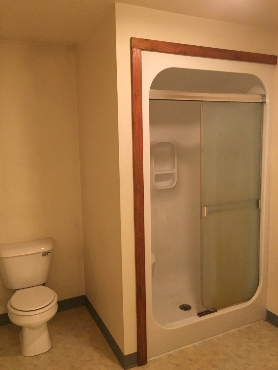 Upper Shower - 1114 1st Ave