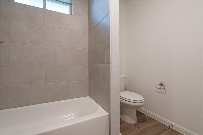 Building Photo - 113 Caterpillar Ln