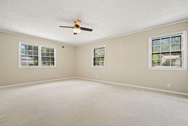 Building Photo - 1524 Brompton Ct