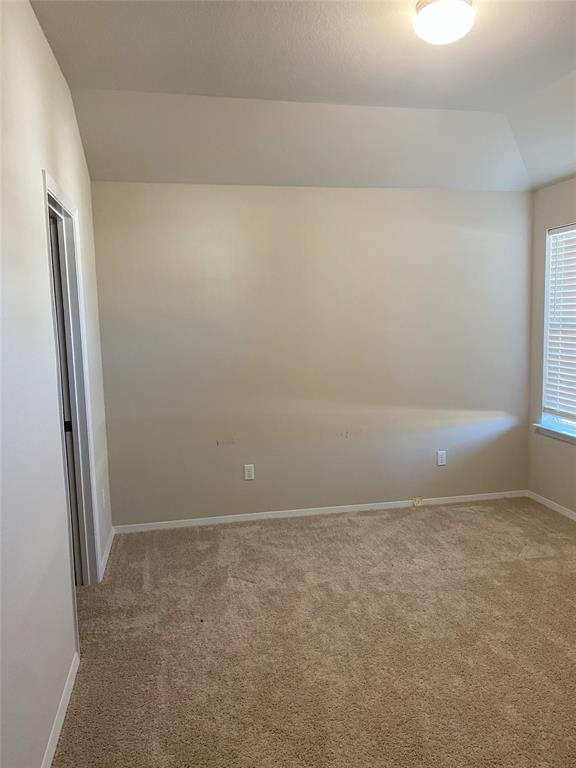 Building Photo - 211 Living Reef Dr