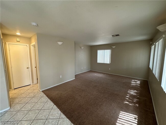 Building Photo - 9925 Ranch Hand Ave