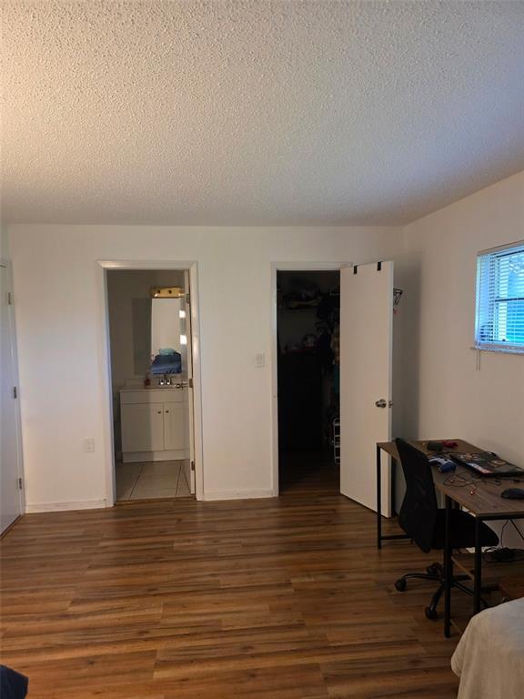 Building Photo - 1118 Amble Ln