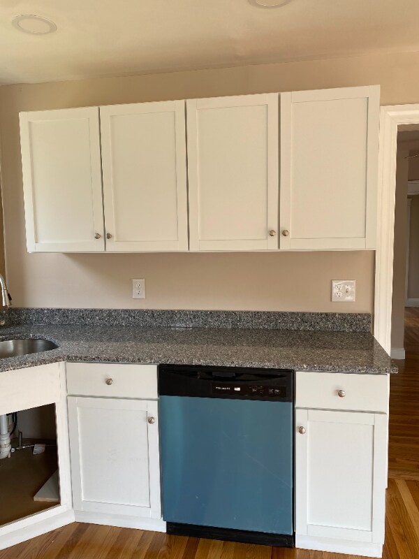 Building Photo - 176 N Worcester St