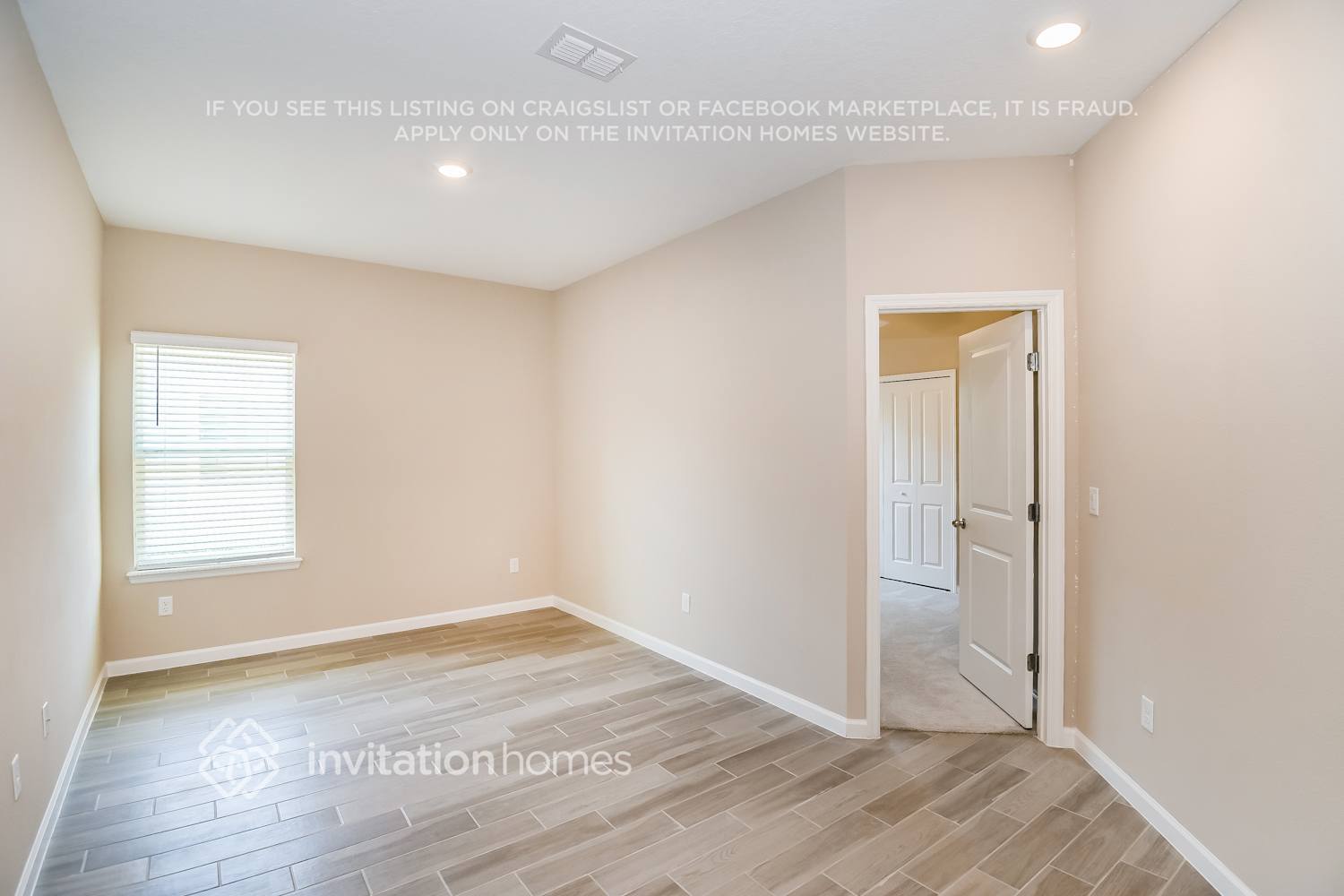 Building Photo - 11393 Oyster Creek Rd
