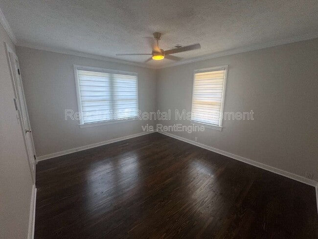 Building Photo - 380 Chattahoochee St