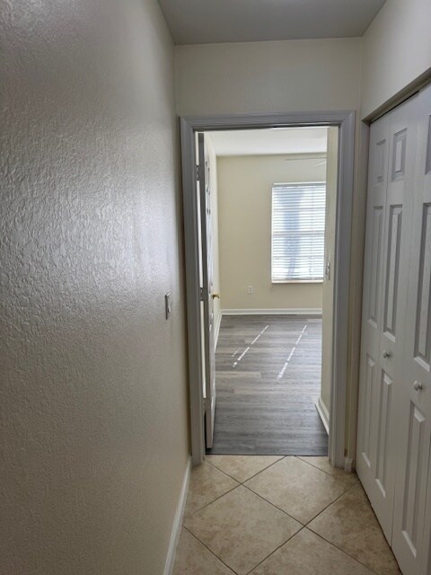 Building Photo - 11075 Lancewood St