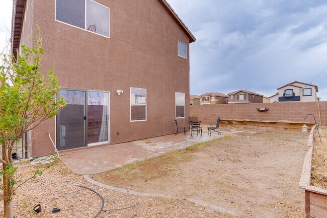 Building Photo - 660 Jumbled Sage Ct