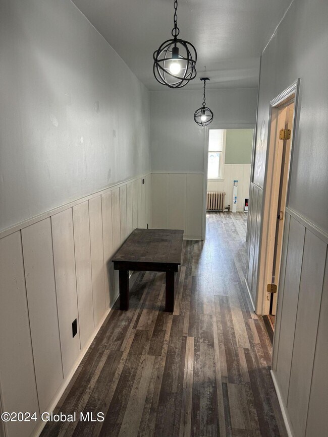 Building Photo - 20 Jay St