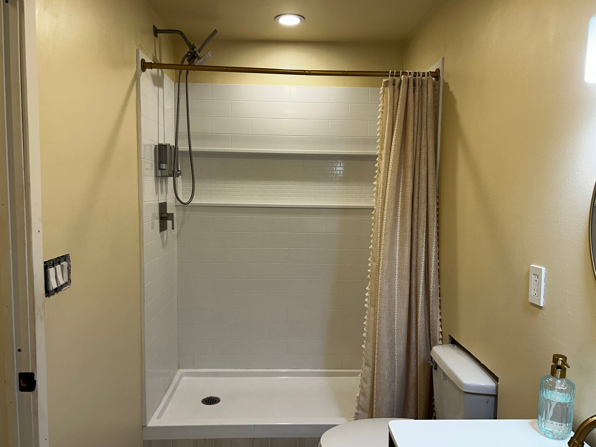 Bathroom - 2235 Sunset Dr