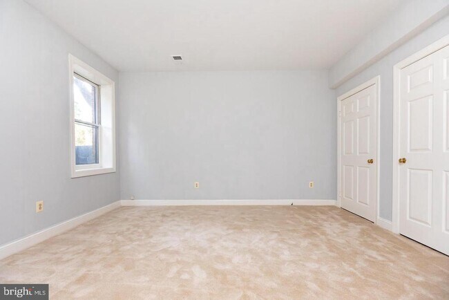 Building Photo - 6413 Wilson Ln