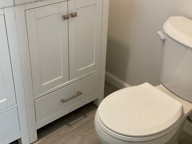 Building Photo - 1517 31st St