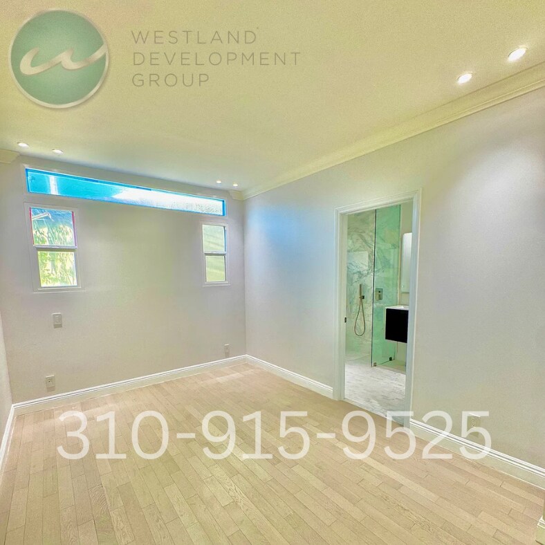 Building Photo - 12409 Greene Ave