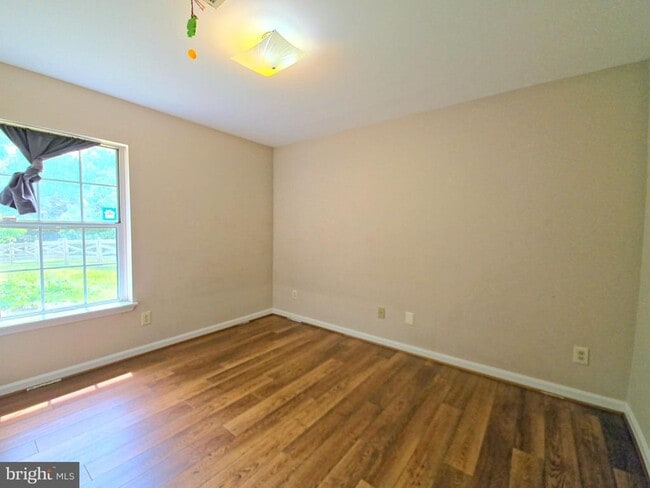 Building Photo - 13709 Southernwood Ct
