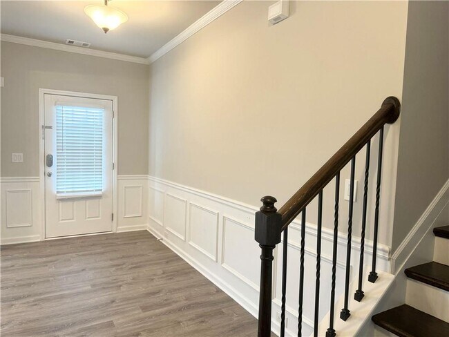Building Photo - 2887 Regal Park Ct