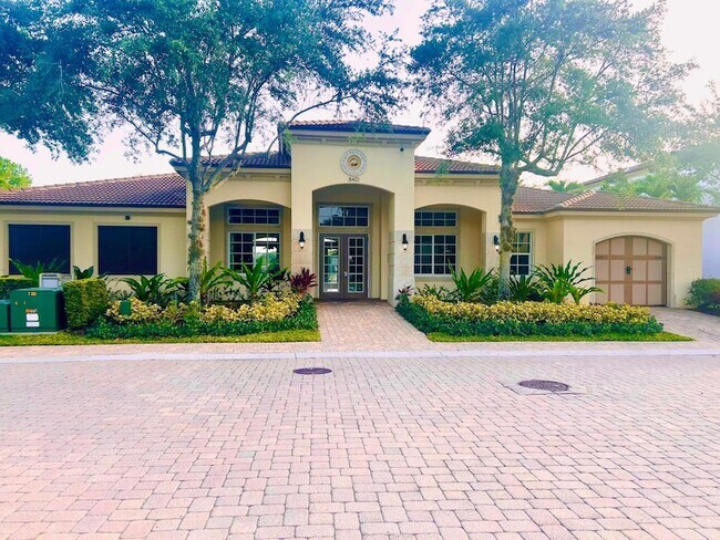 Building Photo - 2024 Foxtail View Ct