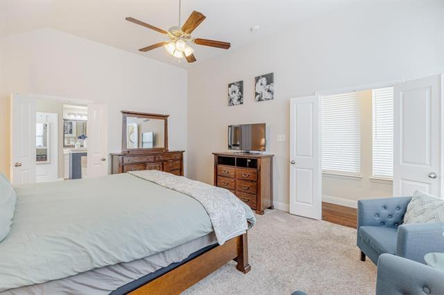 Building Photo - 1103 Somerset Cir